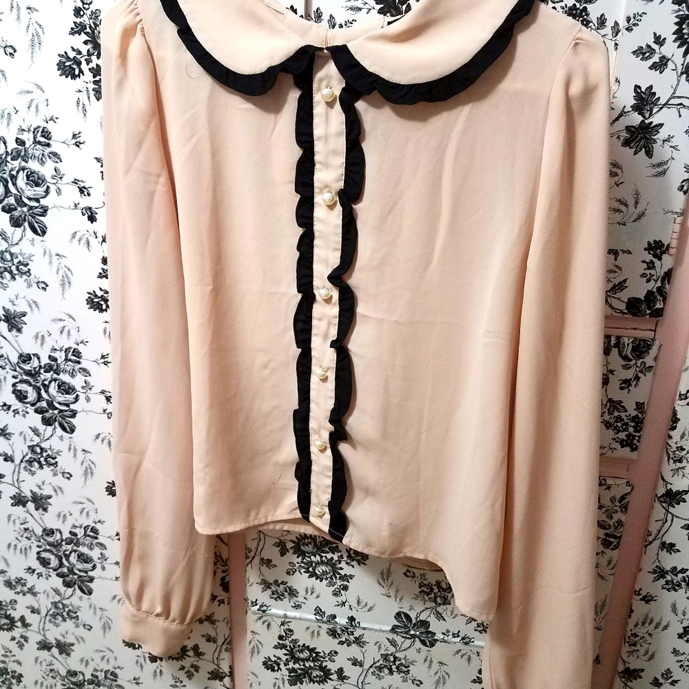 Forever 21 pink peter pan collar blouse